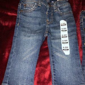 Infants Unisex Size 6-9 months. Children’s Place Jeans